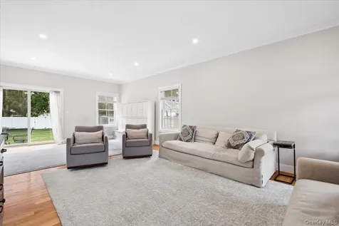 9 Beverly Road Cortlandt Manor NY 10567