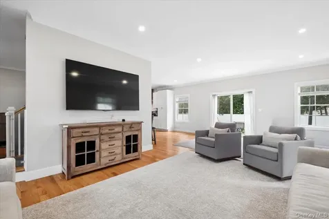 9 Beverly Road Cortlandt Manor NY 10567