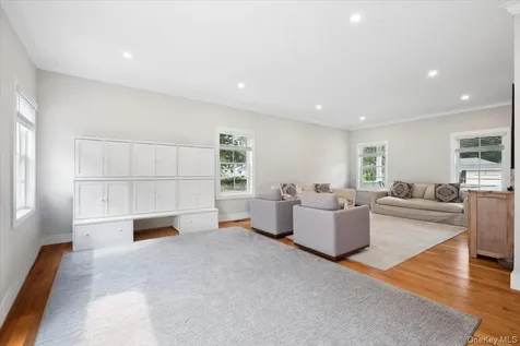9 Beverly Road Cortlandt Manor NY 10567