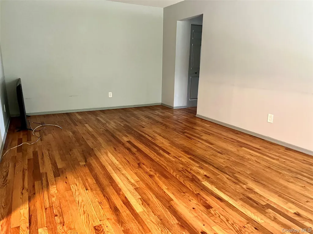 4 Colonial Road Beacon NY 12508