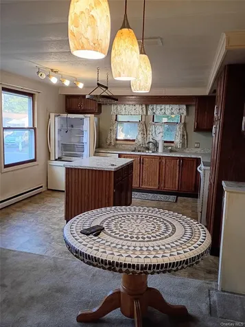 89 Village Circle W Manorville NY 11949