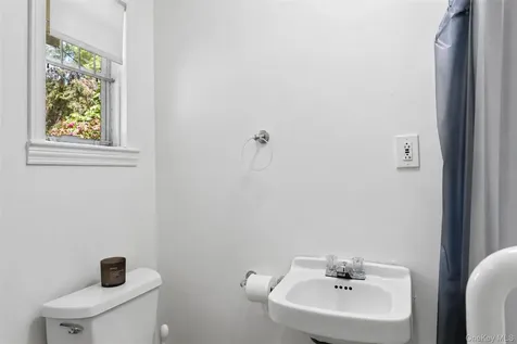 660 Washington Avenue Pleasantville NY 10570