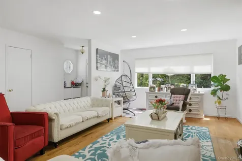 660 Washington Avenue Pleasantville NY 10570