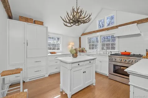 7 Charlie Hill Road Millerton NY 12546
