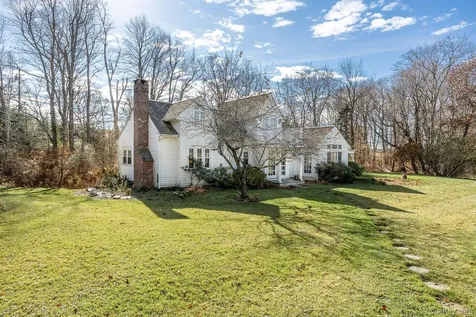 7 Charlie Hill Road Millerton NY 12546