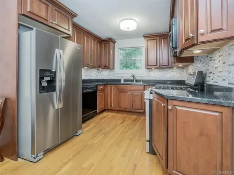 84U Glen Keith Road Glen Cove NY 11542