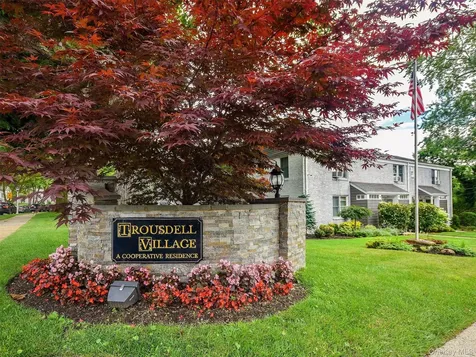 84U Glen Keith Road Glen Cove NY 11542