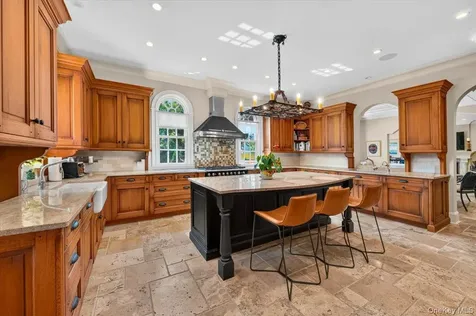 81 Montgomery Boulevard Atlantic Beach NY 11509