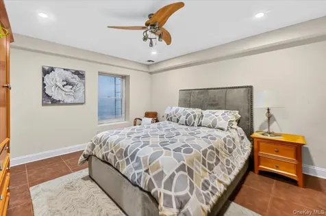 81 Montgomery Boulevard Atlantic Beach NY 11509