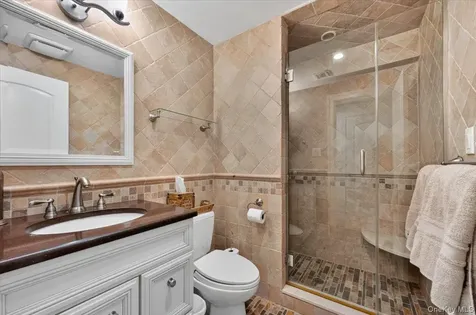 81 Montgomery Boulevard Atlantic Beach NY 11509