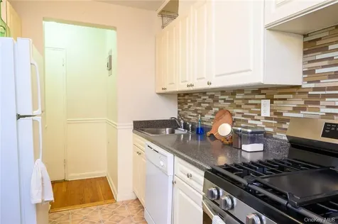 4 Sadore Lane Yonkers NY 10710