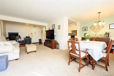 4 Sadore Lane Yonkers NY 10710