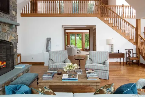 72 N Mabbettsville Road Millbrook NY 12545