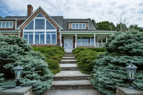 72 N Mabbettsville Road Millbrook NY 12545