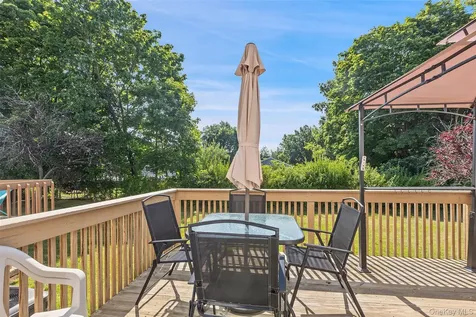 61 Zugibe Court West Haverstraw NY 10993