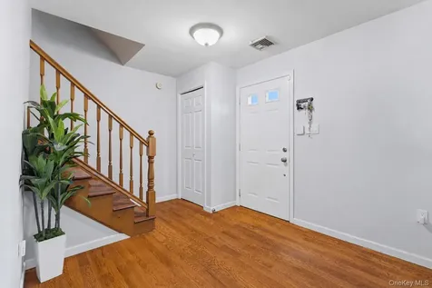 61 Zugibe Court West Haverstraw NY 10993