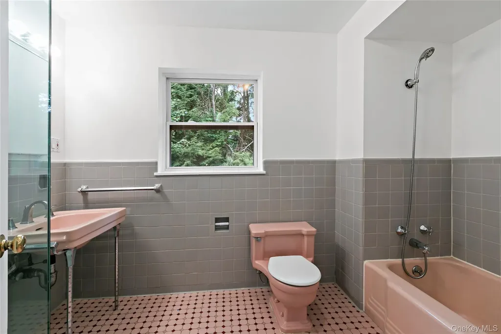 3 Tory Lane Scarsdale NY 10583