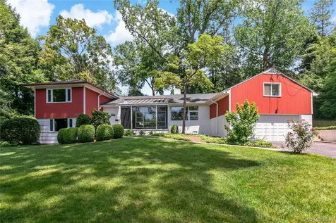 3 Tory Lane Scarsdale NY 10583