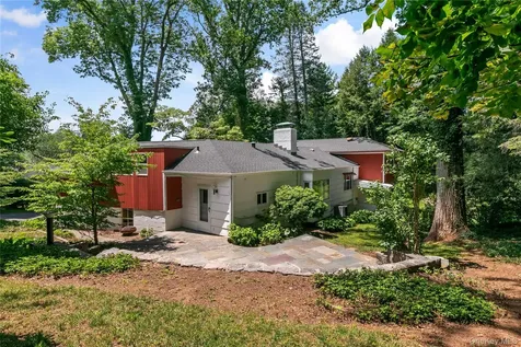 3 Tory Lane Scarsdale NY 10583