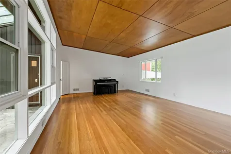 3 Tory Lane Scarsdale NY 10583