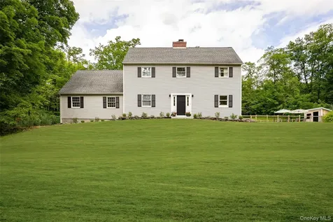4 Cove Road Rhinebeck NY 12572