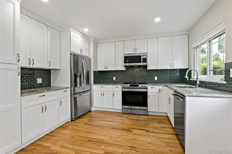63 White Road Scarsdale NY 10583