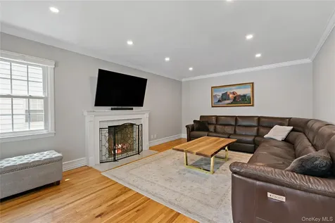 63 White Road Scarsdale NY 10583