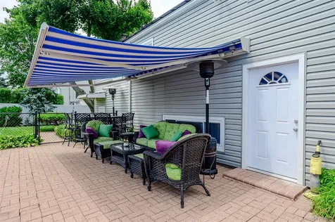 262 Rose Street Massapequa Park NY 11762