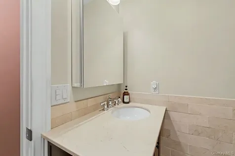 19 Lindy Drive Carmel NY 10512