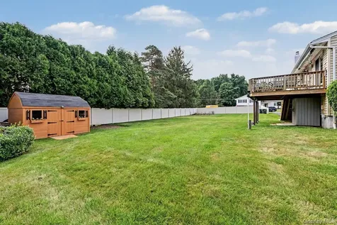 19 Lindy Drive Carmel NY 10512