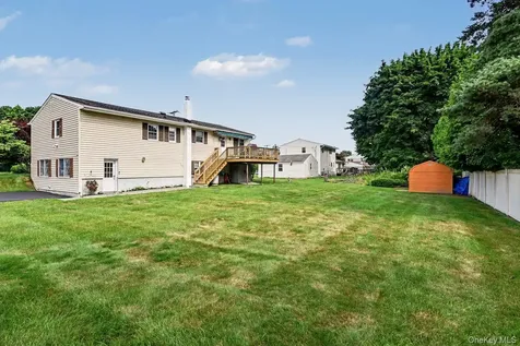 19 Lindy Drive Carmel NY 10512
