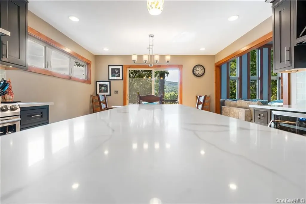 13 Kings Point Lane Washingtonville NY 10992