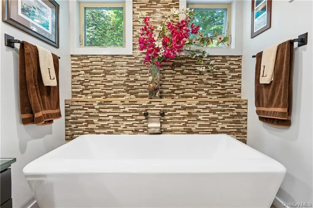 13 Kings Point Lane Washingtonville NY 10992