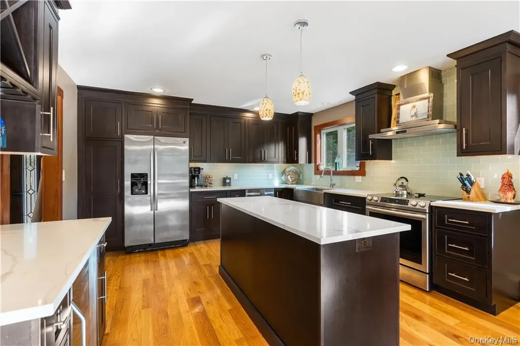 13 Kings Point Lane Washingtonville NY 10992
