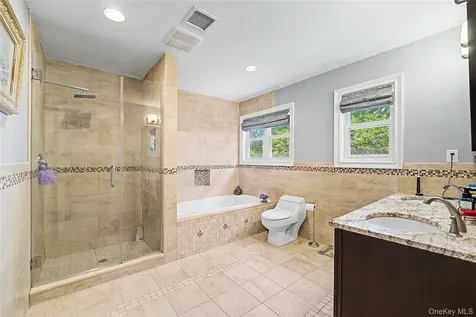 62 Georgia Drive Syosset NY 11791