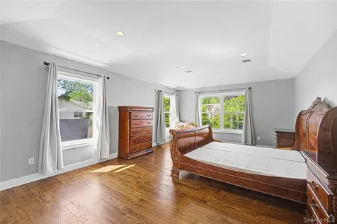 62 Georgia Drive Syosset NY 11791