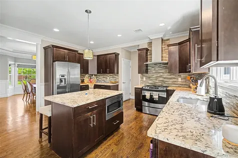 62 Georgia Drive Syosset NY 11791