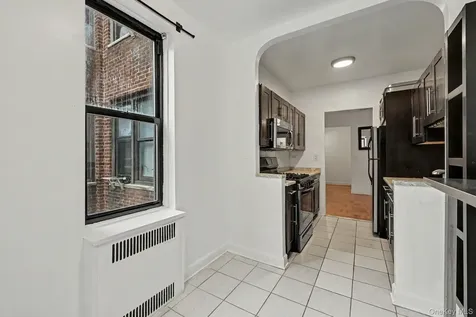 210 Martine Avenue White Plains NY 10601