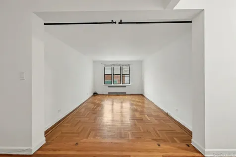 210 Martine Avenue White Plains NY 10601