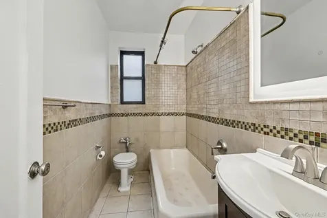 210 Martine Avenue White Plains NY 10601