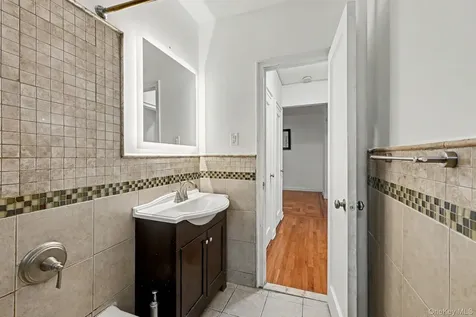 210 Martine Avenue White Plains NY 10601