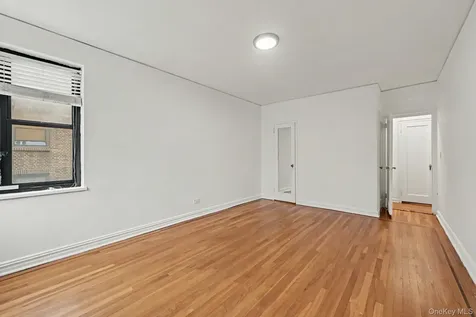 210 Martine Avenue White Plains NY 10601