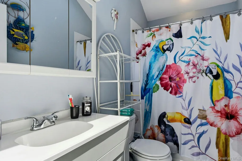 35 Dennis Lane Bethpage NY 11714