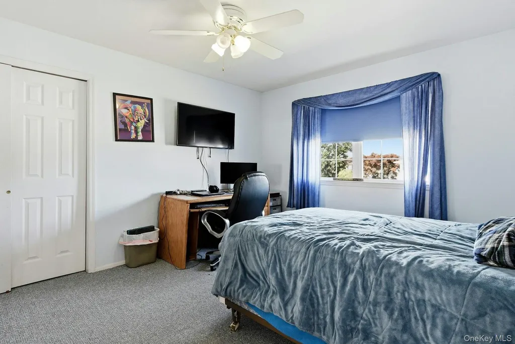 35 Dennis Lane Bethpage NY 11714