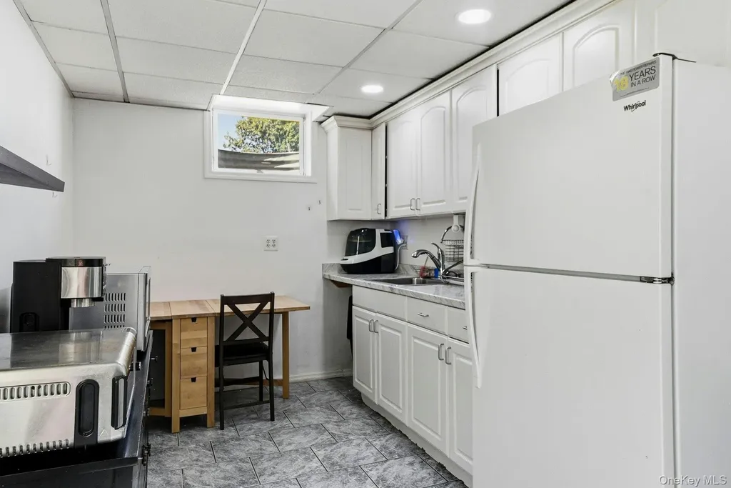 35 Dennis Lane Bethpage NY 11714