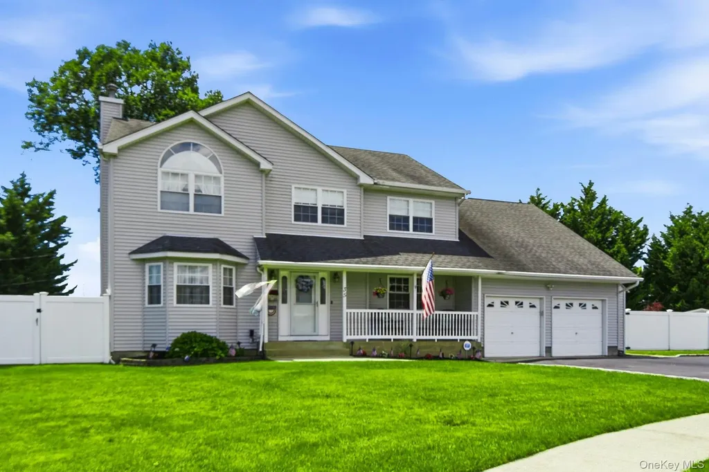 35 Dennis Lane Bethpage NY 11714