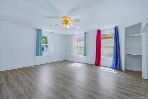 5 Wilbur Avenue Kingston NY 12401