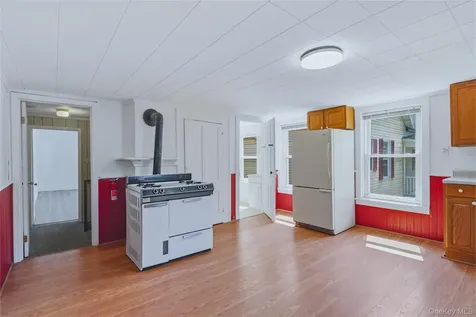 5 Wilbur Avenue Kingston NY 12401