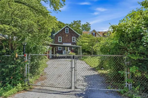 5 Wilbur Avenue Kingston NY 12401