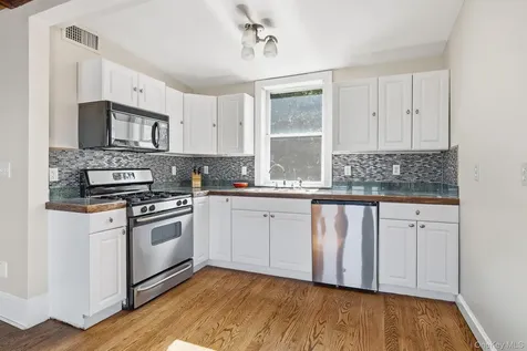 54 N Broadway Tarrytown NY 10591